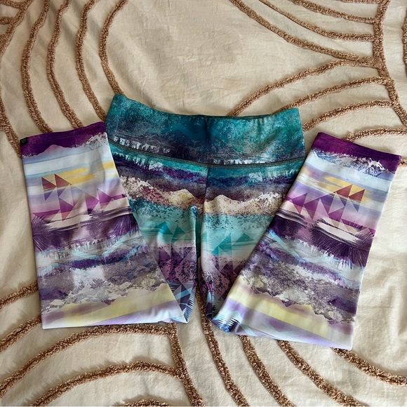 Onzie cropped hot yoga pants - Picture 2 of 7